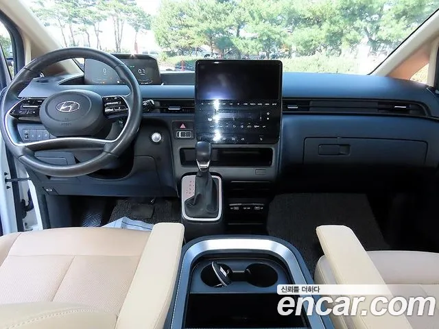 Hyundai Staria — Фото автомобиля 7