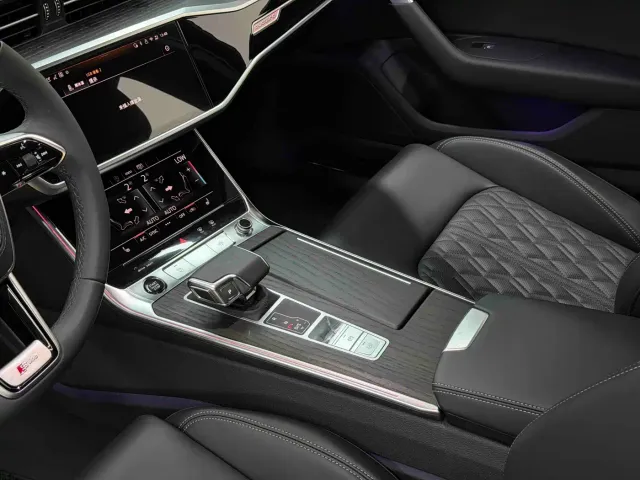 Audi A6L — Фото автомобиля 14