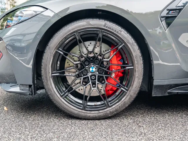 BMW M3 — Фото автомобиля 17