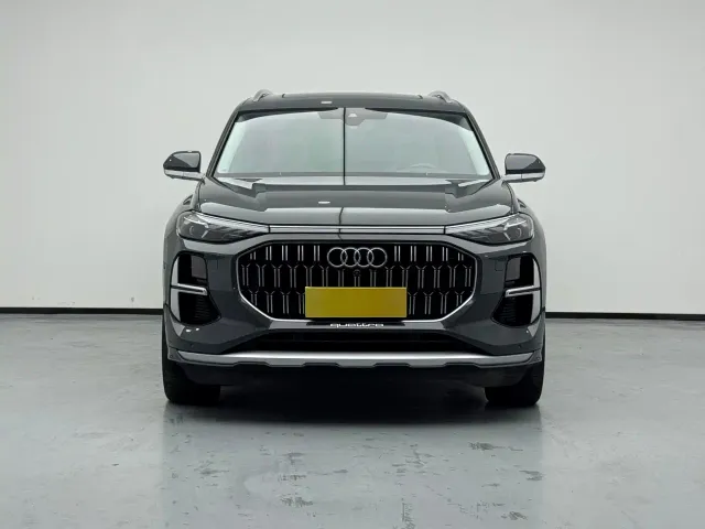 Audi Q6 — Фото автомобиля 3