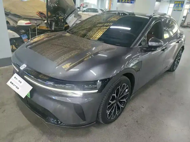 Фотография автомобиля — Zeekr 007 GT