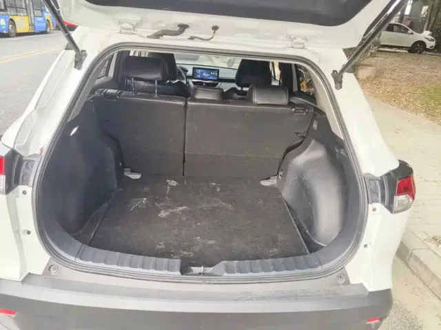 Toyota Corolla Cross — Фото автомобиля 5