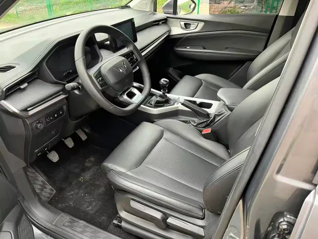 Wuling Jiachen — Фото автомобиля 9