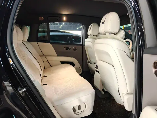 Li Auto i6 — Фото автомобиля 10