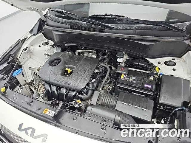 Kia Seltos Новый Seltos Бензин 2.0 2WD — Фото автомобиля 5