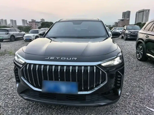 Jetour X70 Plus — Фото автомобиля 2