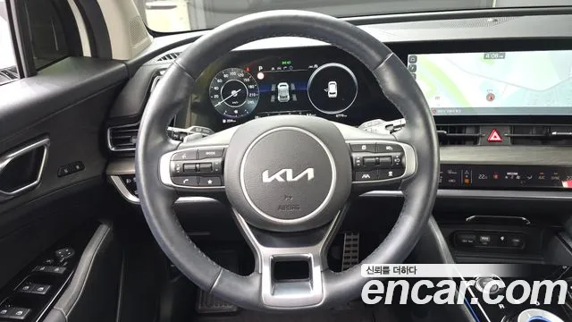 Kia Sportage Sportage 5-е поколение Бензин 1.6 Turbo 4WD — Фото автомобиля 13