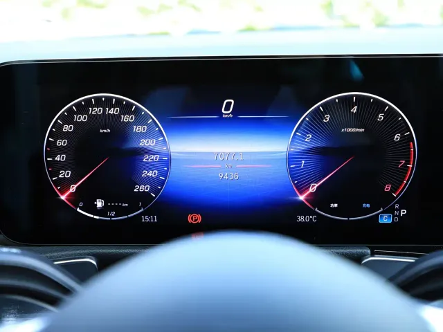 Mercedes-Benz GLB-Class — Фото автомобиля 25