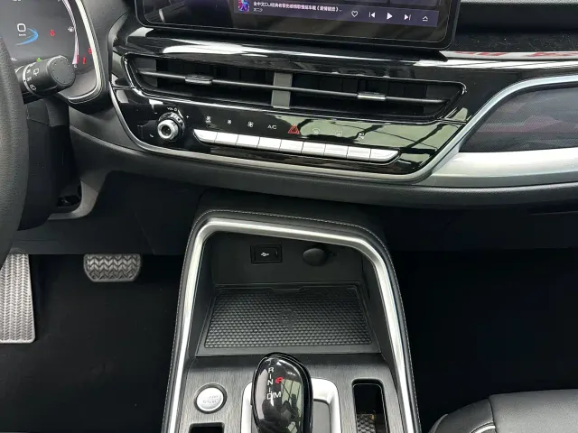 Haval H6 — Фото автомобиля 19