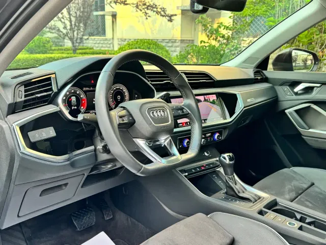 Audi Q3 — Фото автомобиля 9