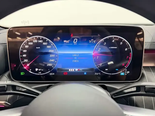 Mercedes-Benz C-Class — Фото автомобиля 15