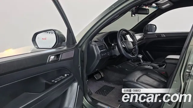 KG_Mobility_Ssangyong Rexton Новый Rexton Sport Khan Дизель 2.2 2WD — Фото автомобиля 7