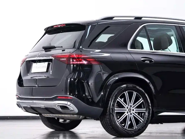 Mercedes-Benz GLE-Class — Фото автомобиля 9