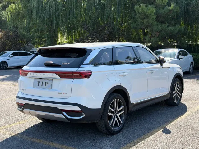 Bestune T99 — Фото автомобиля 6