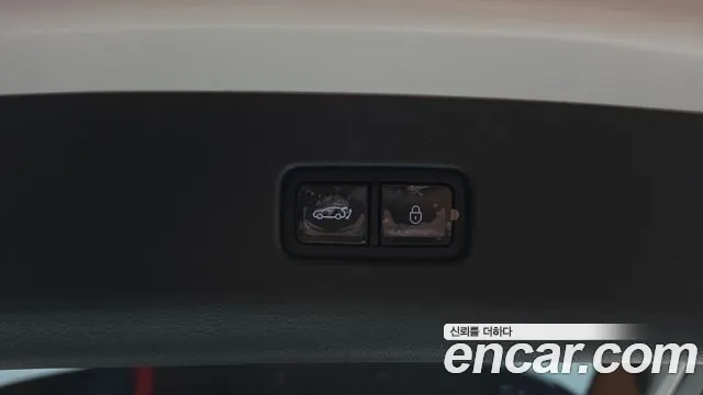 Genesis GV80 — Фото автомобиля 16