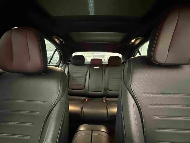 Mercedes-Benz C-Class — Фото автомобиля 18