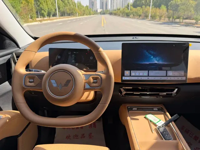 Wuling Starlight 560 — Фото автомобиля 11