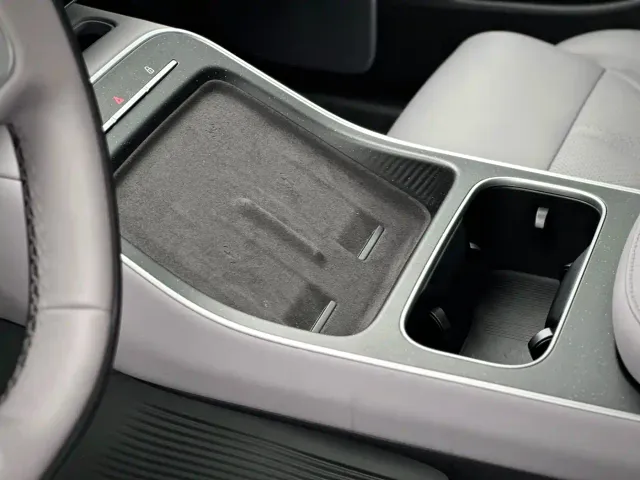 Nio ET5 Touring — Фото автомобиля 10