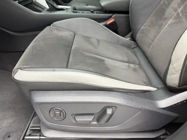 Audi Q3 — Фото автомобиля 11