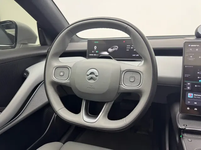 Nio ET5 Touring — Фото автомобиля 12