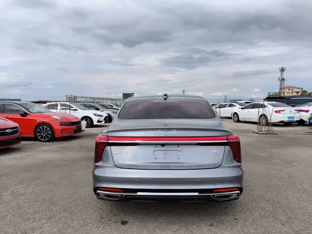 Hongqi H5 — Фото автомобиля 4