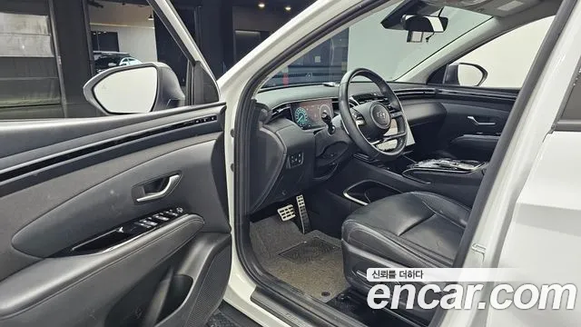 Hyundai Tucson NX4 — Фото автомобиля 15