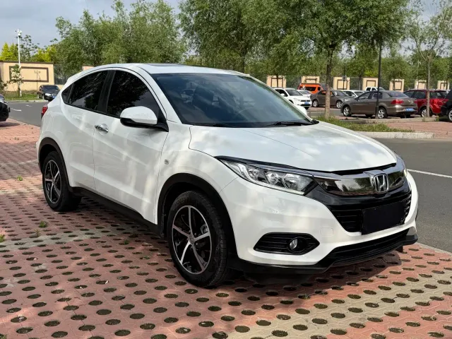 Honda Vezel — Фото автомобиля 3
