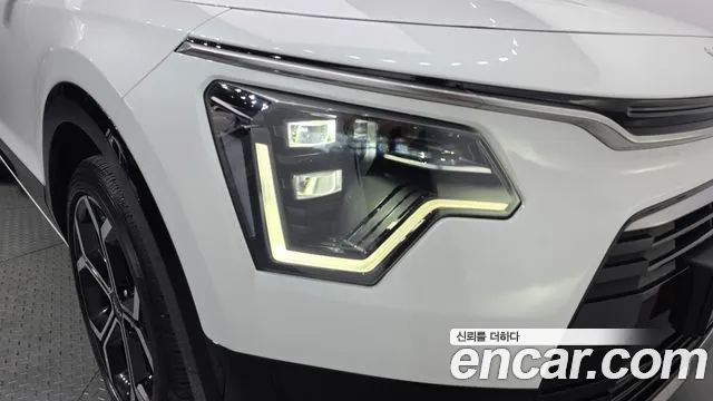 Kia Niro The All New — Фото автомобиля 7