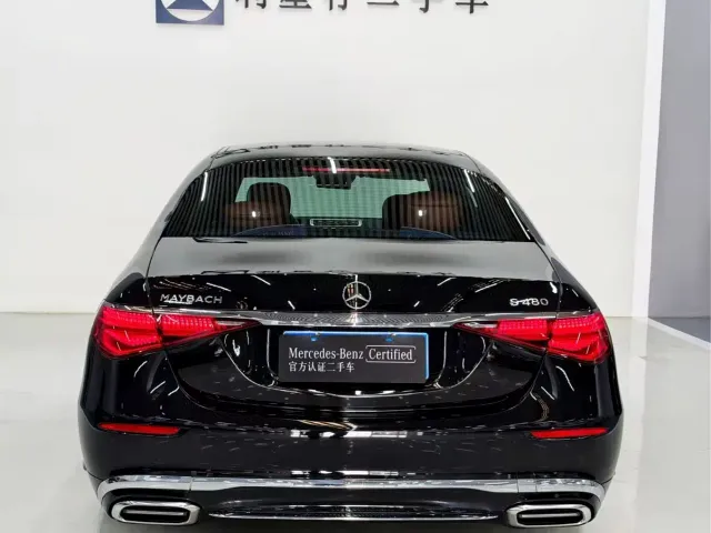 Mercedes-Benz Maybach S-Class — Фото автомобиля 10