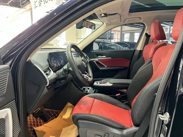 BMW X1 — Фото автомобиля 6