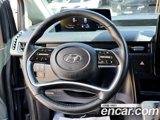 Hyundai Staria — Фото автомобиля 12