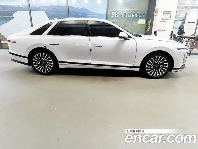 Hyundai Grandeur Grandeur (GN7) 2.5 Бензин 2WD — Фото автомобиля 2