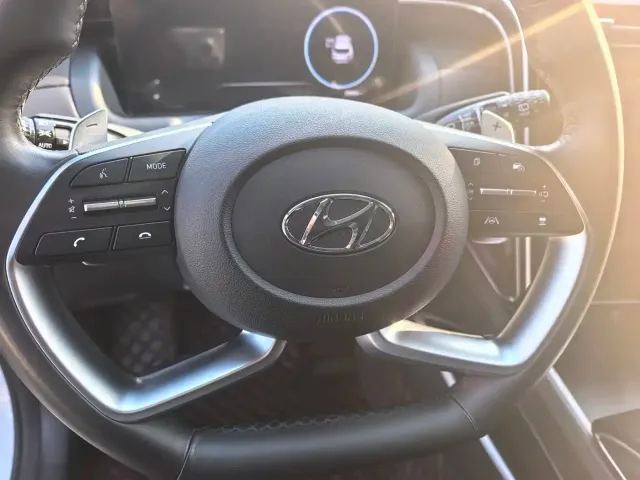 Hyundai Hyundai Tucson 2022 Tucson L 2.0L Hybrid Premium Edition — Фото автомобиля 8