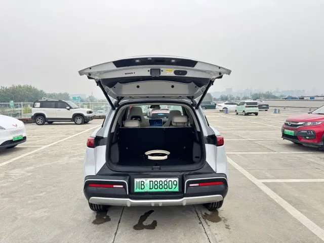 BYD Yuan PLUS — Фото автомобиля 9