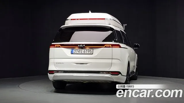 Kia Carnival 4th Gen — Фото автомобиля 4