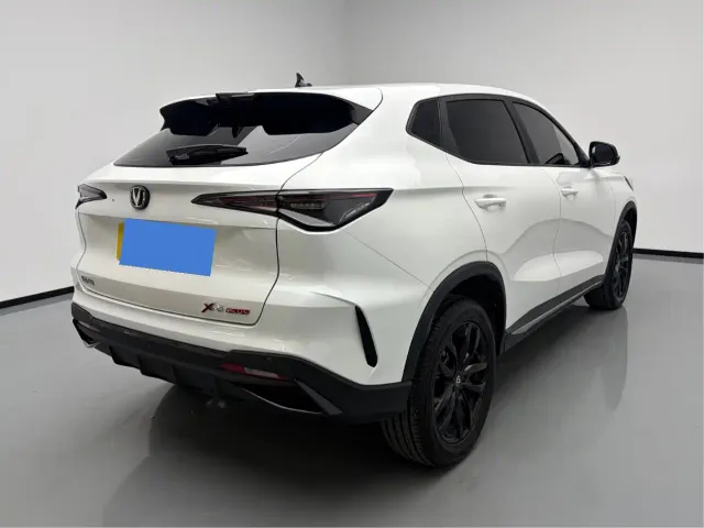 Changan X5 Plus — Фото автомобиля 8