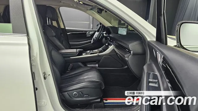 Genesis GV80 — Фото автомобиля 12