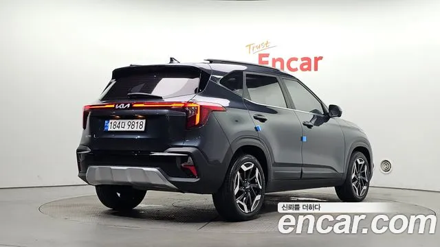Kia Seltos — Фото автомобиля 2