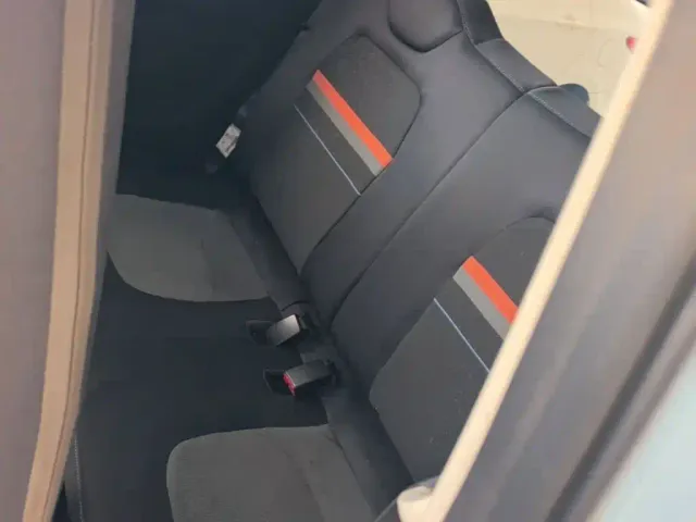 Wuling Hongguang Mini EV — Фото автомобиля 16