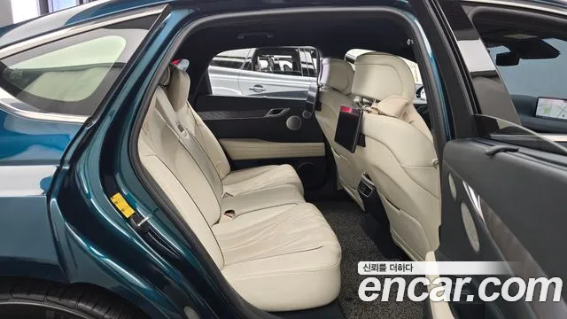 Genesis G80 RG3 — Фото автомобиля 17