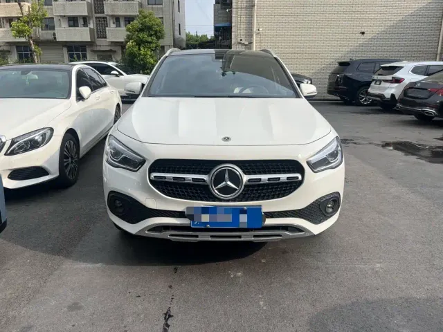 Mercedes-Benz GLA-Class — Фото автомобиля 2