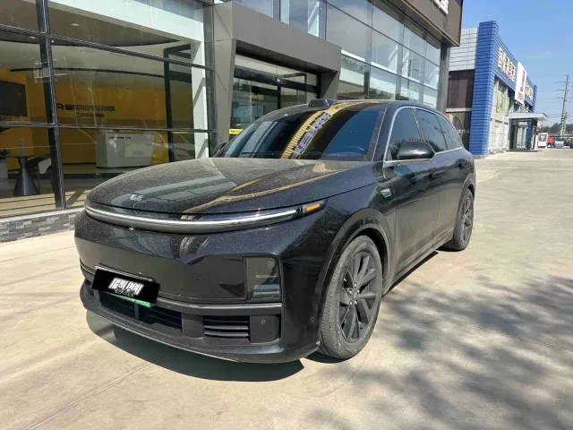 Li Auto L7 — Фото автомобиля 6