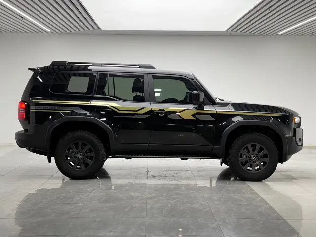 Toyota Prado — Фото автомобиля 8