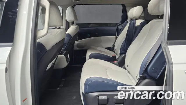 Kia Carnival 4th Gen — Фото автомобиля 18