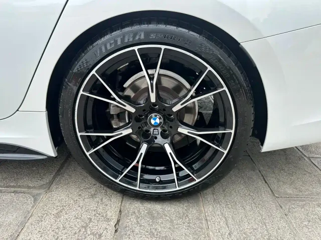 BMW 3 Series — Фото автомобиля 17