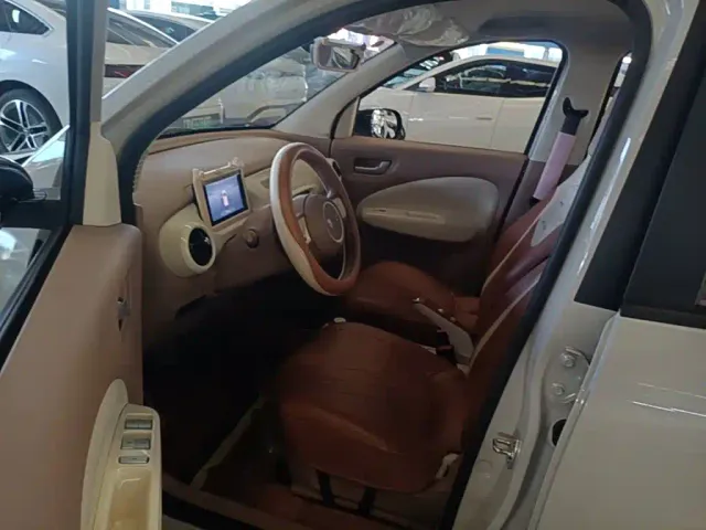 Wuling Hongguang Mini EV — Фото автомобиля 14
