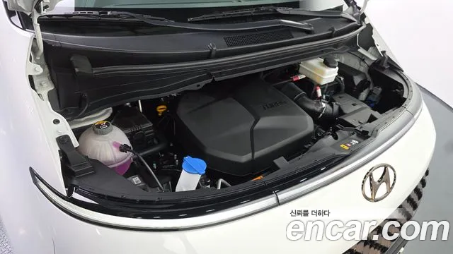 Hyundai Staria Staria 2WD автодом — Фото автомобиля 5