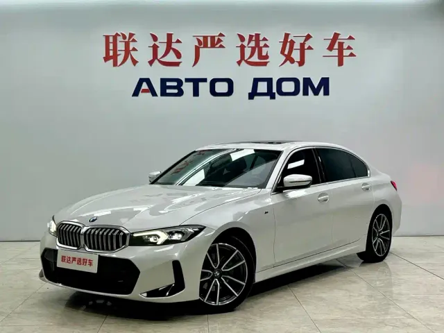 Фотография автомобиля — BMW 3 Series