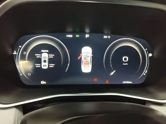 Geely Xingrui — Фото автомобиля 11