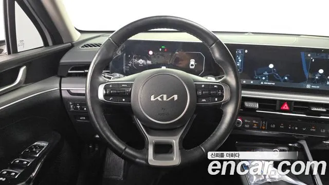 Kia K5 Новый K5 3 поколение 2.0 LPi(Для проката) — Фото автомобиля 11